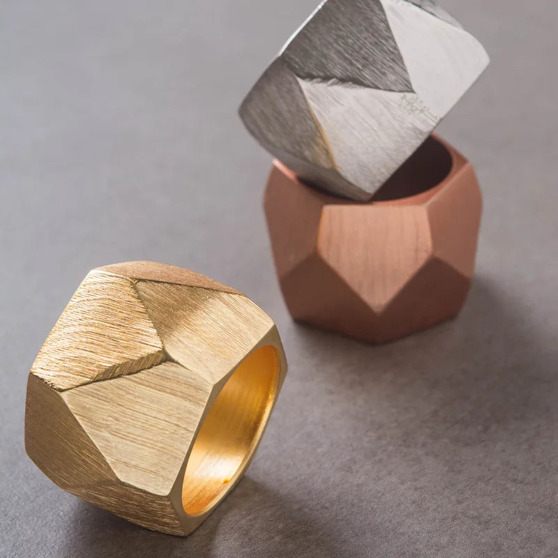 Triangle Band Napkin Ring